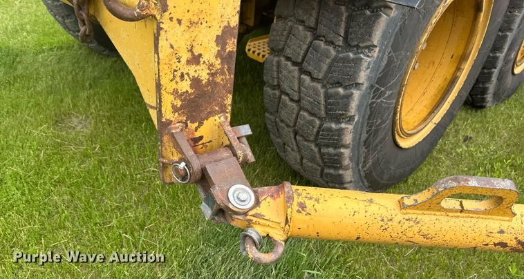 image for item EB2619 2012 Caterpillar 140M2 motor grader