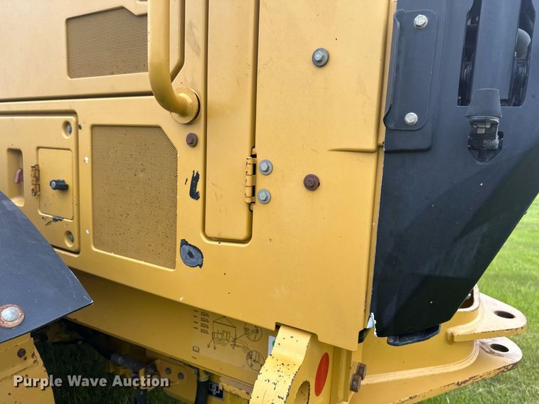 image for item EB2619 2012 Caterpillar 140M2 motor grader