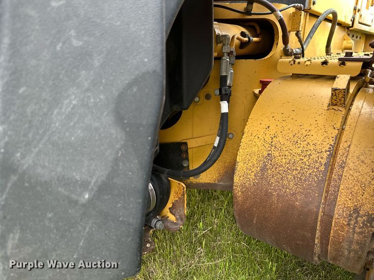 image for item EB2619 2012 Caterpillar 140M2 motor grader