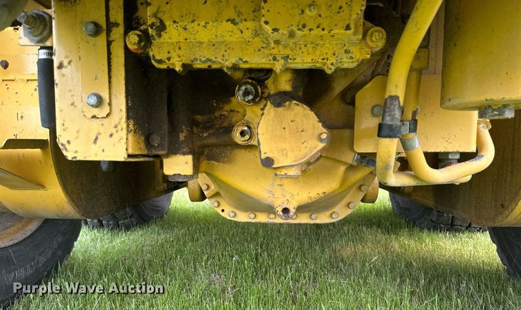 image for item EB2619 2012 Caterpillar 140M2 motor grader