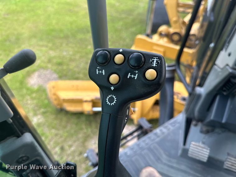 image for item EB2619 2012 Caterpillar 140M2 motor grader