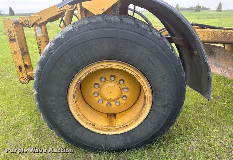 image for item EB2619 2012 Caterpillar 140M2 motor grader