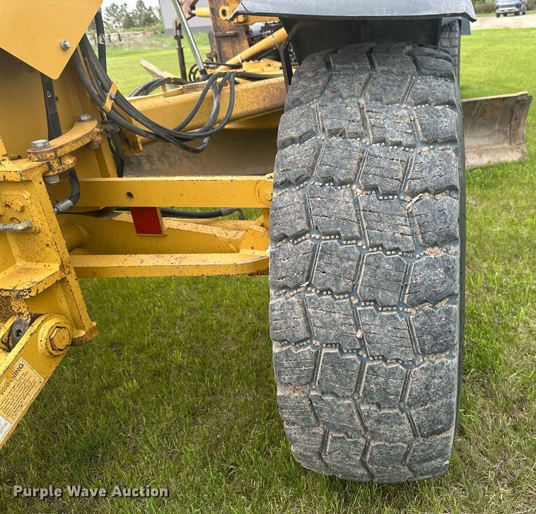 image for item EB2619 2012 Caterpillar 140M2 motor grader