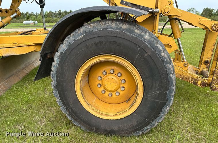 image for item EB2619 2012 Caterpillar 140M2 motor grader