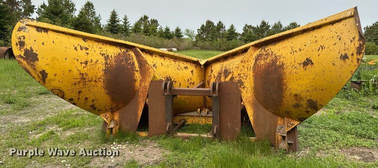 image for item EB2619 2012 Caterpillar 140M2 motor grader