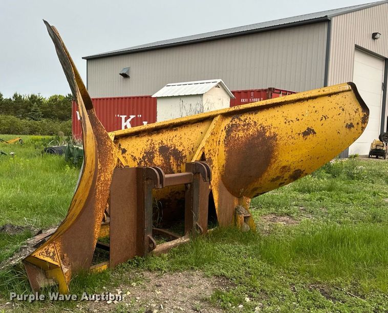 image for item EB2619 2012 Caterpillar 140M2 motor grader