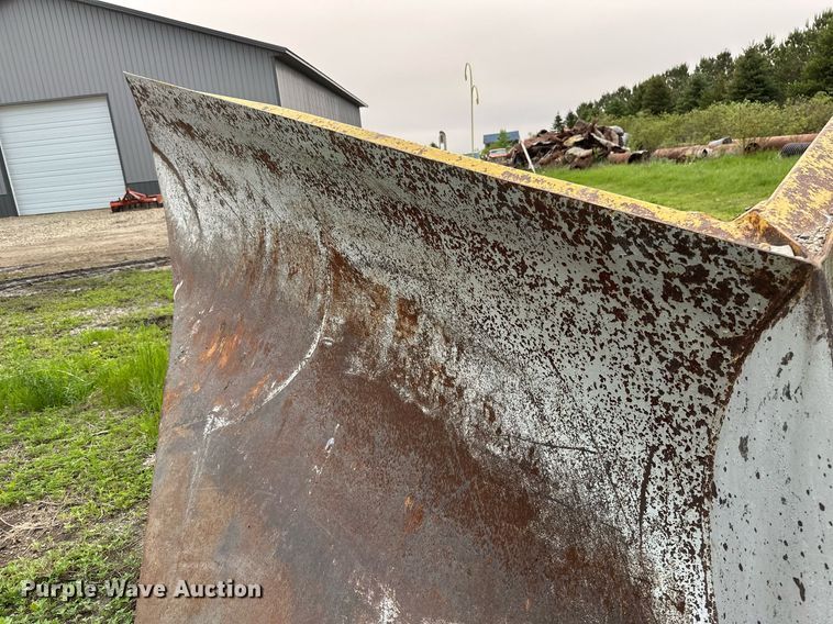 image for item EB2619 2012 Caterpillar 140M2 motor grader