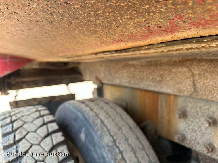 image for item EB2623 1999 Mack CL 713 dump truck