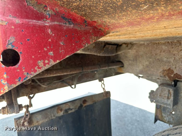 image for item EB2623 1999 Mack CL 713 dump truck