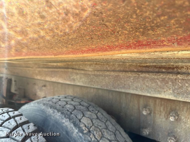 image for item EB2623 1999 Mack CL 713 dump truck