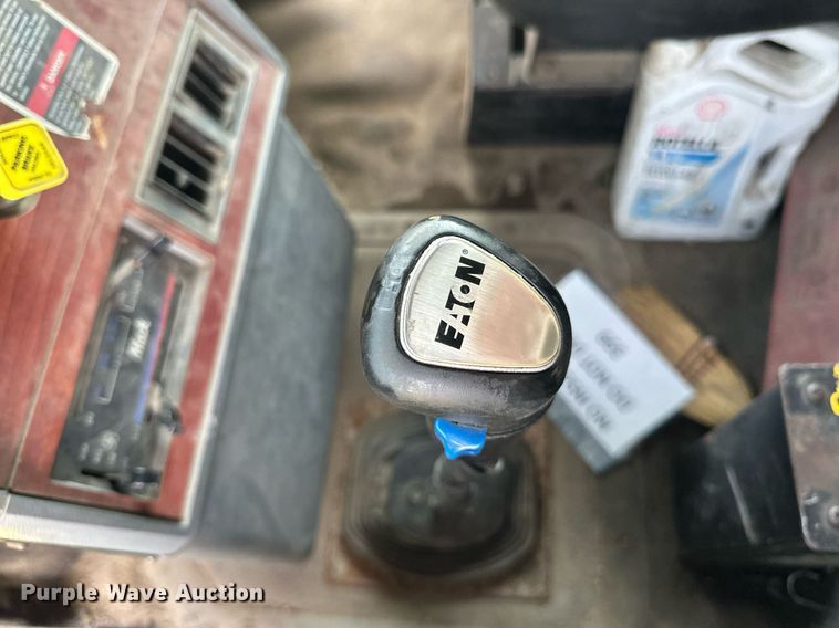 image for item EB2623 1999 Mack CL 713 dump truck