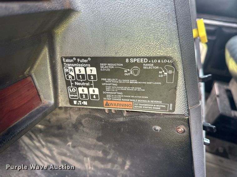 image for item EB2623 1999 Mack CL 713 dump truck