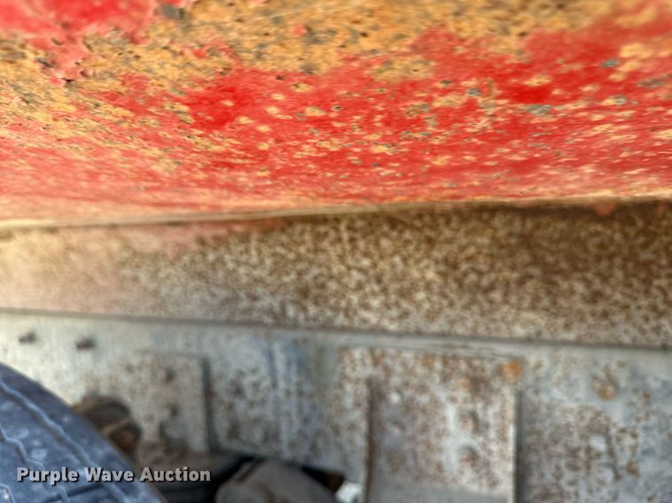 image for item EB2624 2000 Mack CL713 dump truck