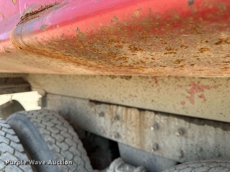 image for item EB2624 2000 Mack CL713 dump truck