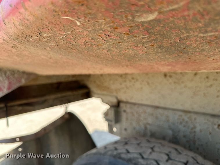 image for item EB2624 2000 Mack CL713 dump truck