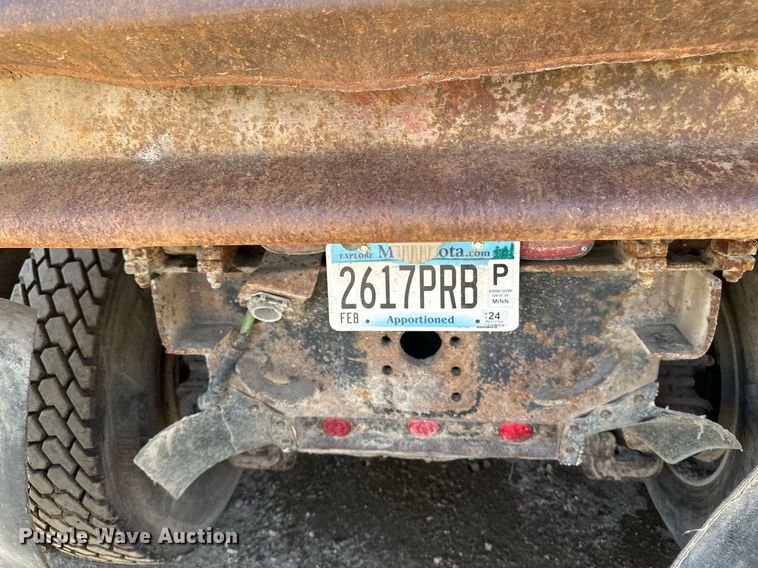 image for item EB2624 2000 Mack CL713 dump truck