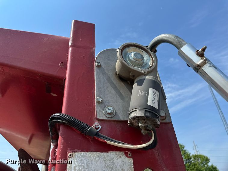 image for item EB2624 2000 Mack CL713 dump truck