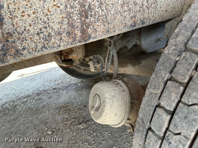 image for item EB2624 2000 Mack CL713 dump truck