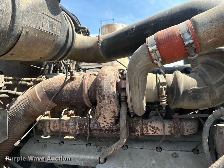 image for item EB2624 2000 Mack CL713 dump truck