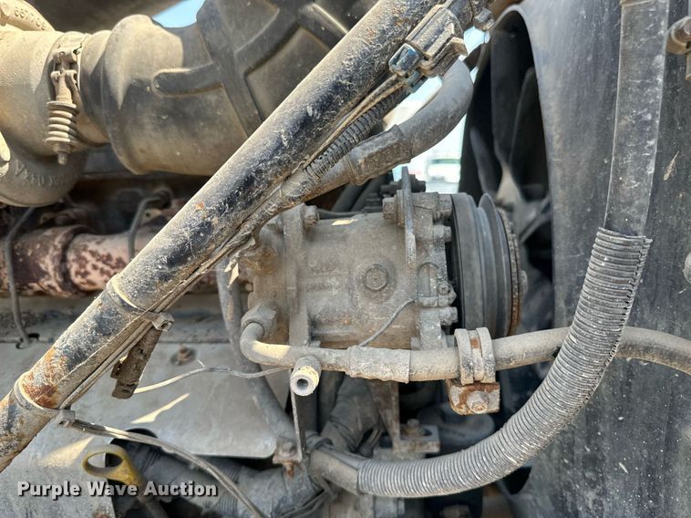 image for item EB2624 2000 Mack CL713 dump truck