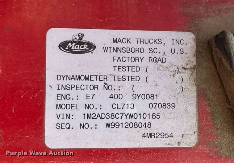 image for item EB2624 2000 Mack CL713 dump truck