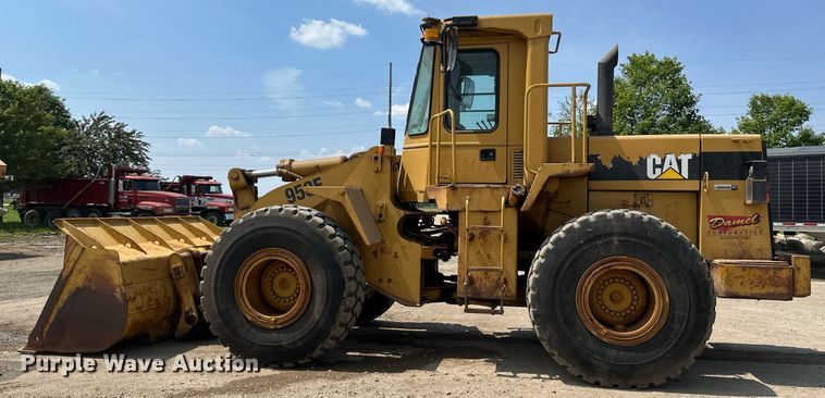 image for item EB2625 1992 Caterpillar 950F wheel loader