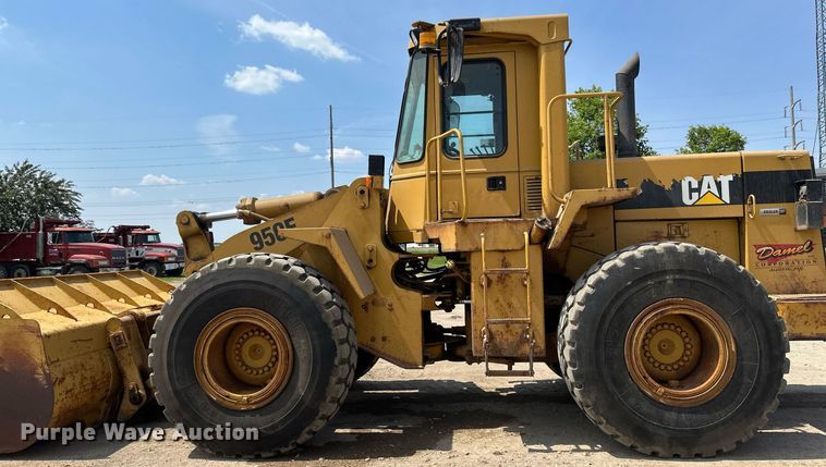 image for item EB2625 1992 Caterpillar 950F wheel loader