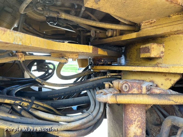 image for item EB2625 1992 Caterpillar 950F wheel loader