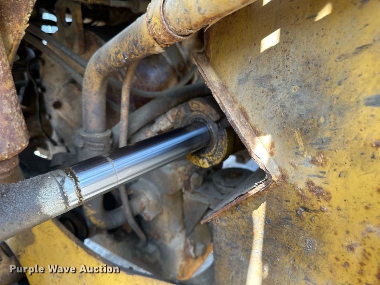 image for item EB2625 1992 Caterpillar 950F wheel loader