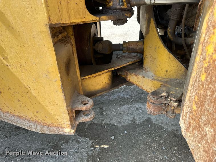 image for item EB2625 1992 Caterpillar 950F wheel loader