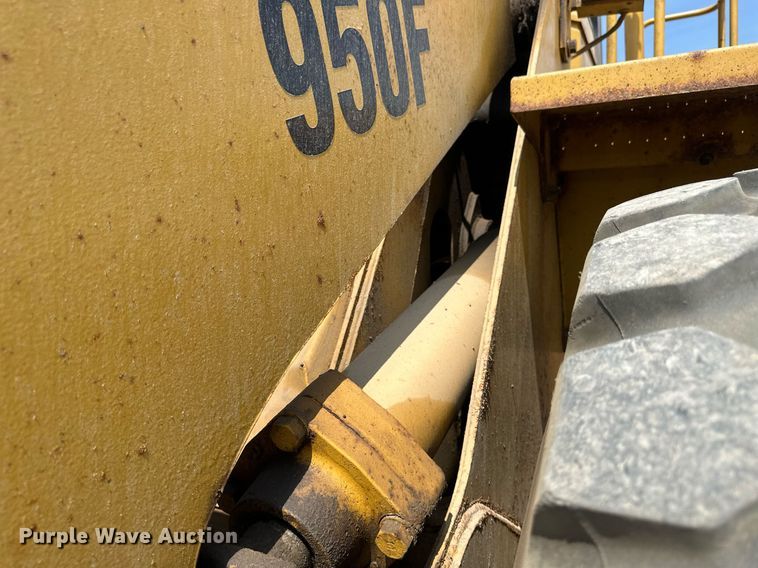 image for item EB2625 1992 Caterpillar 950F wheel loader