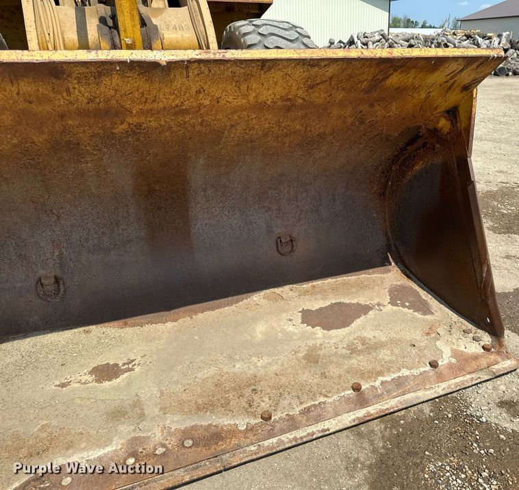 image for item EB2625 1992 Caterpillar 950F wheel loader