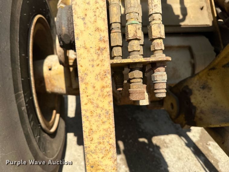 image for item EB2625 1992 Caterpillar 950F wheel loader