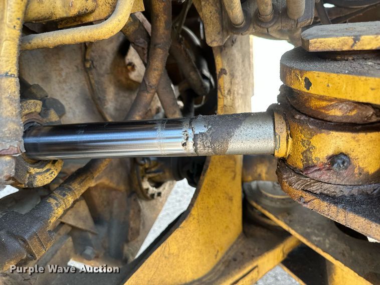 image for item EB2625 1992 Caterpillar 950F wheel loader