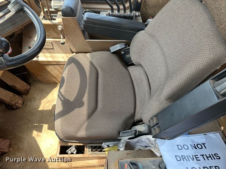 image for item EB2625 1992 Caterpillar 950F wheel loader