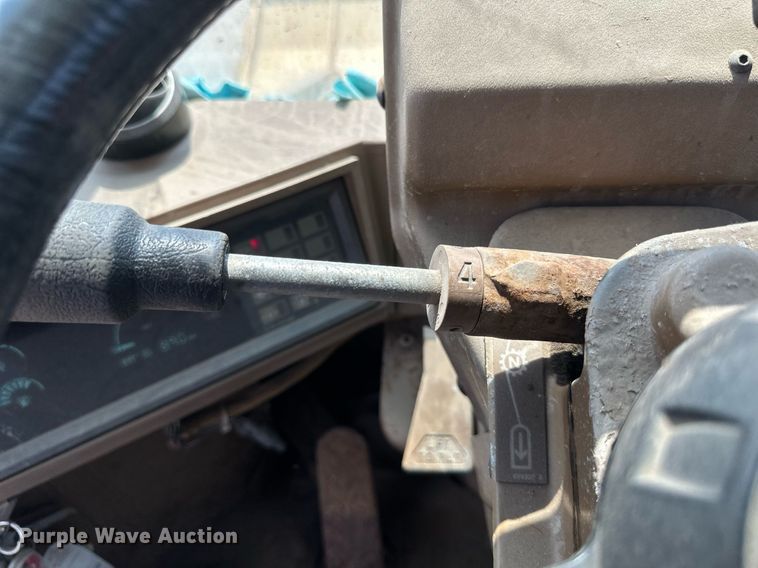 image for item EB2625 1992 Caterpillar 950F wheel loader