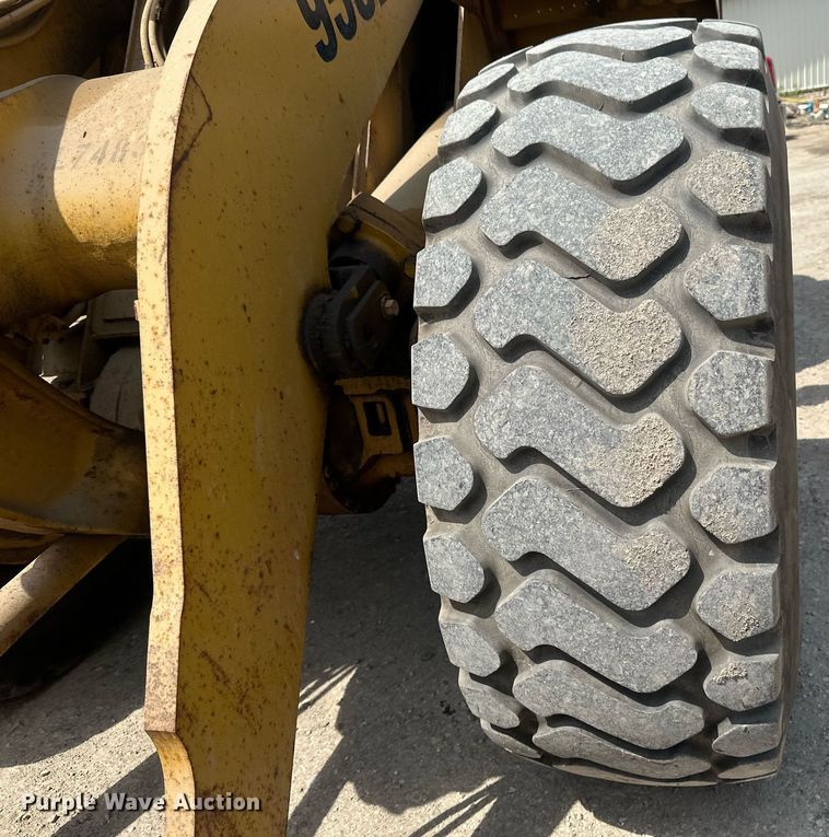 image for item EB2625 1992 Caterpillar 950F wheel loader
