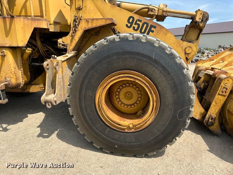 image for item EB2625 1992 Caterpillar 950F wheel loader