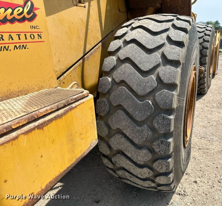 image for item EB2625 1992 Caterpillar 950F wheel loader