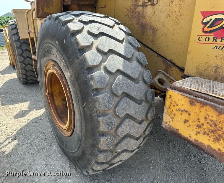 image for item EB2625 1992 Caterpillar 950F wheel loader