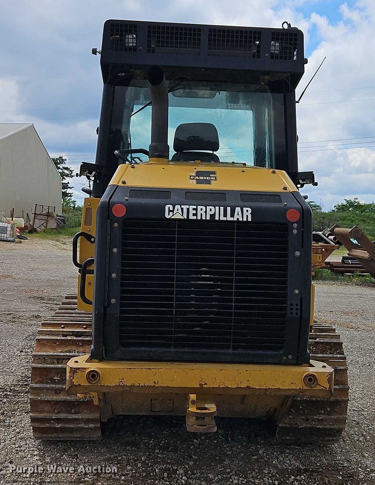 image for item EB8096 2015 Caterpillar 953D track loader