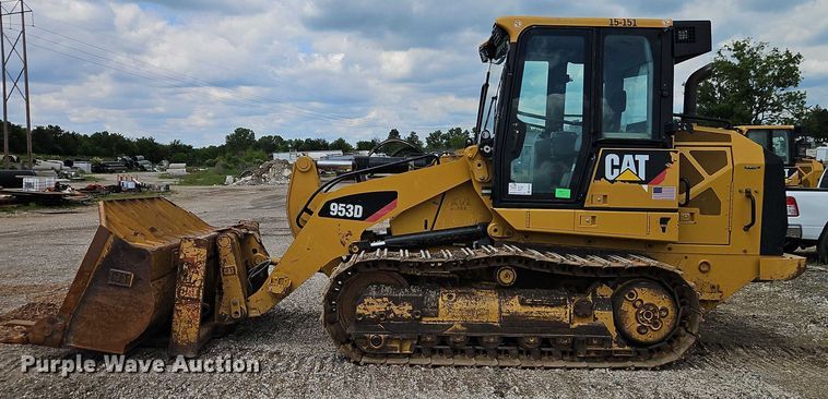 image for item EB8096 2015 Caterpillar 953D track loader
