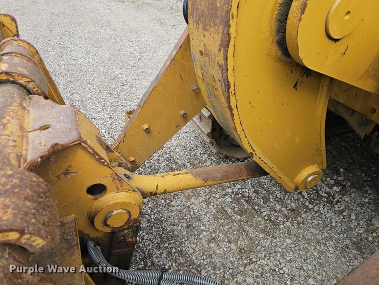 image for item EB8096 2015 Caterpillar 953D track loader