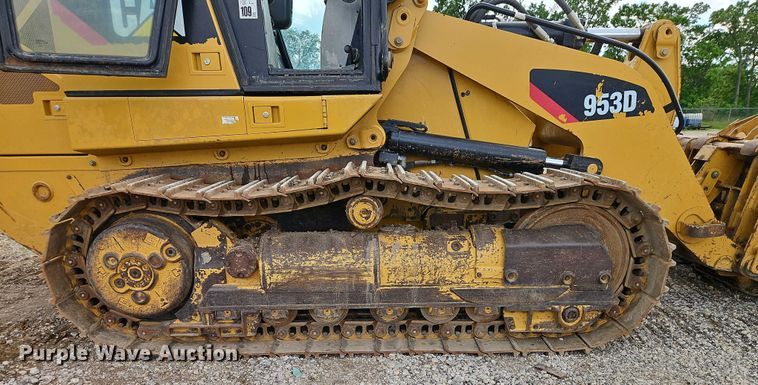 image for item EB8096 2015 Caterpillar 953D track loader