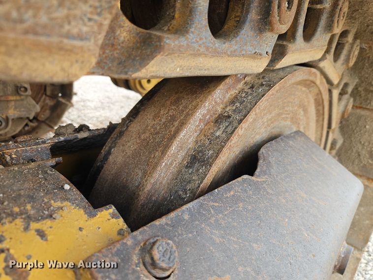 image for item EB8096 2015 Caterpillar 953D track loader