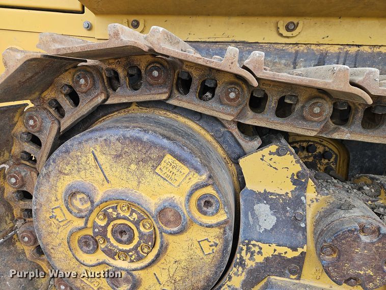 image for item EB8096 2015 Caterpillar 953D track loader