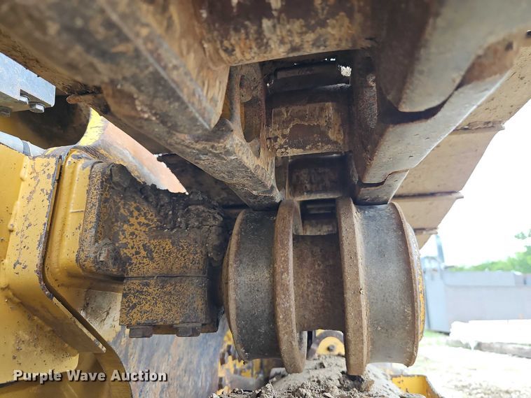 image for item EB8096 2015 Caterpillar 953D track loader