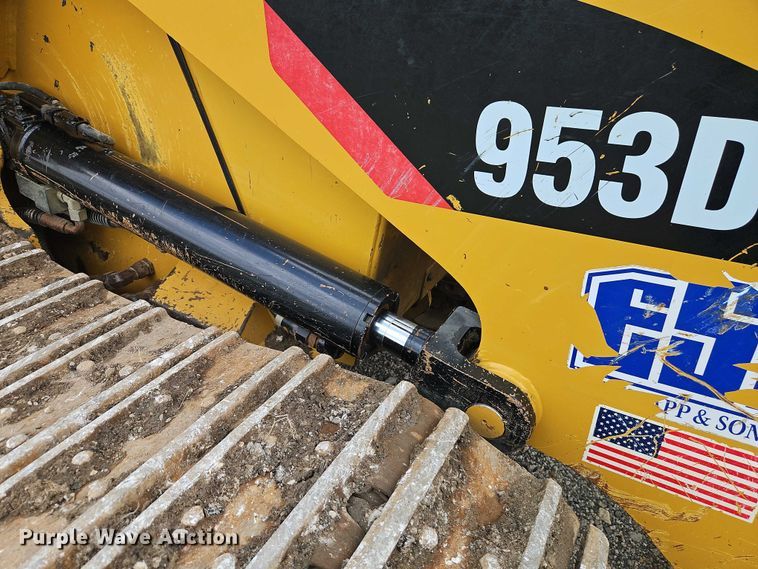 image for item EB8097 2016 Caterpillar 953D track loader