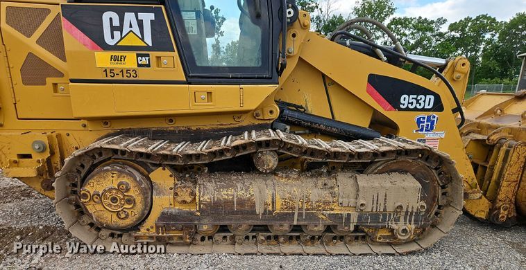 image for item EB8097 2016 Caterpillar 953D track loader