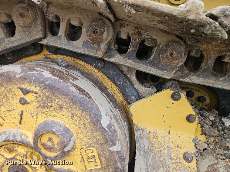 image for item EB8097 2016 Caterpillar 953D track loader